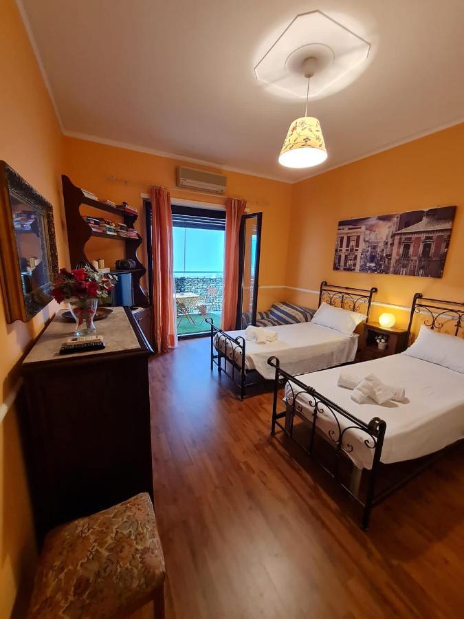 La Maison Blanche Aeroporto di Catania Fontana Rossa Esterno foto