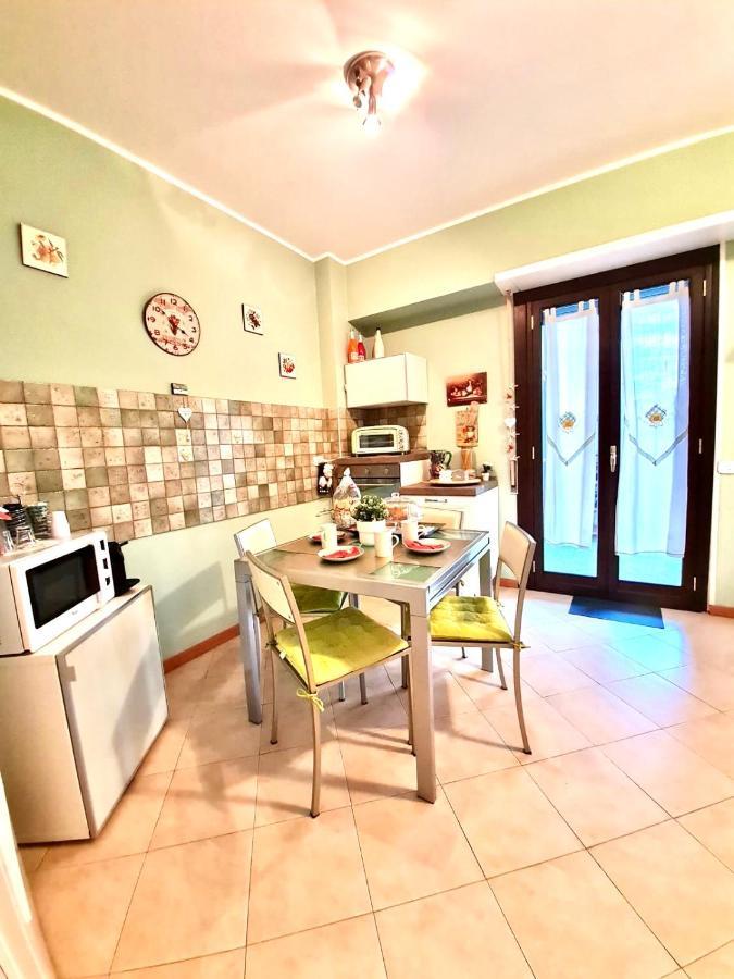 La Maison Blanche Aeroporto di Catania Fontana Rossa Esterno foto
